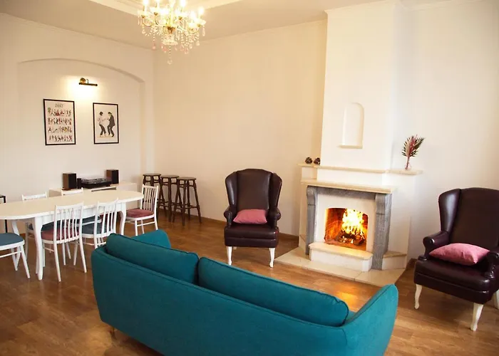 Kashtan Guest House